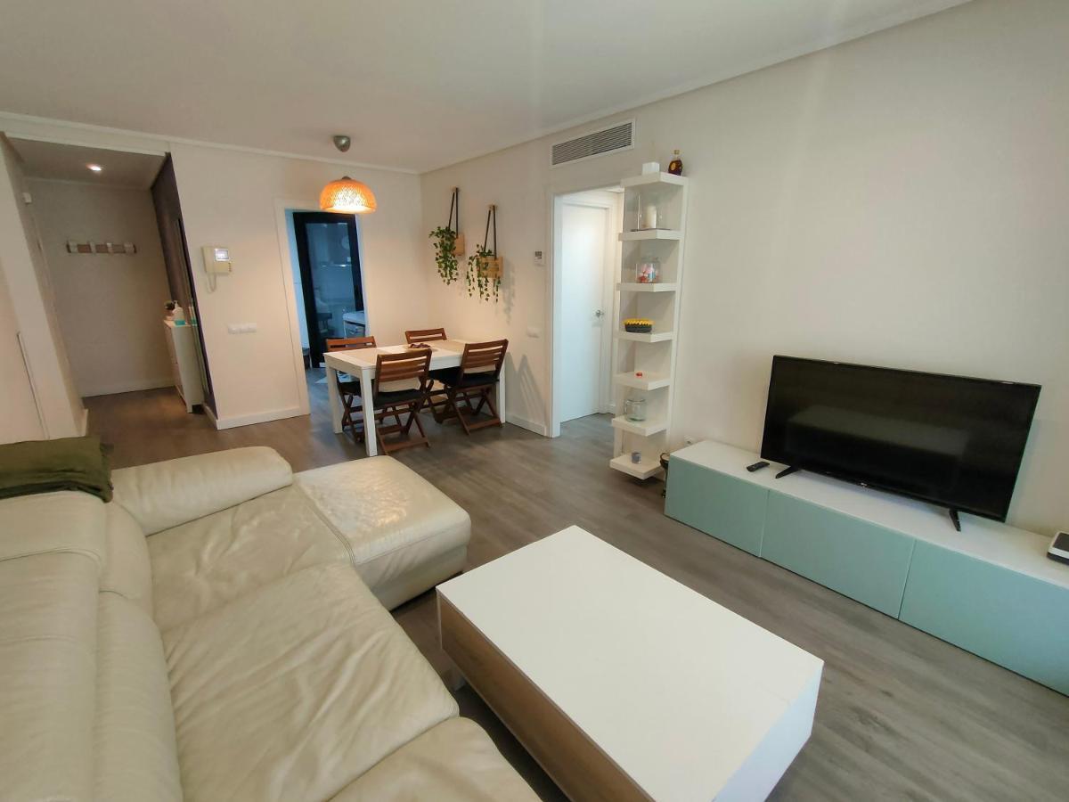 Non Stress First Level Apartment *